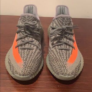 UA yeezy beluga